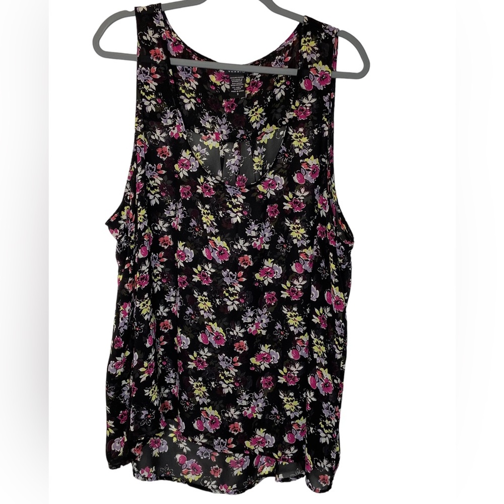 Torrid Womans Sleeveless Top Black Floral Print Sheer Size 3 3X